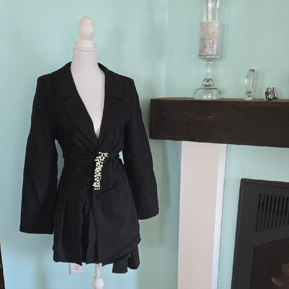 Pastel NWT Black Dress L